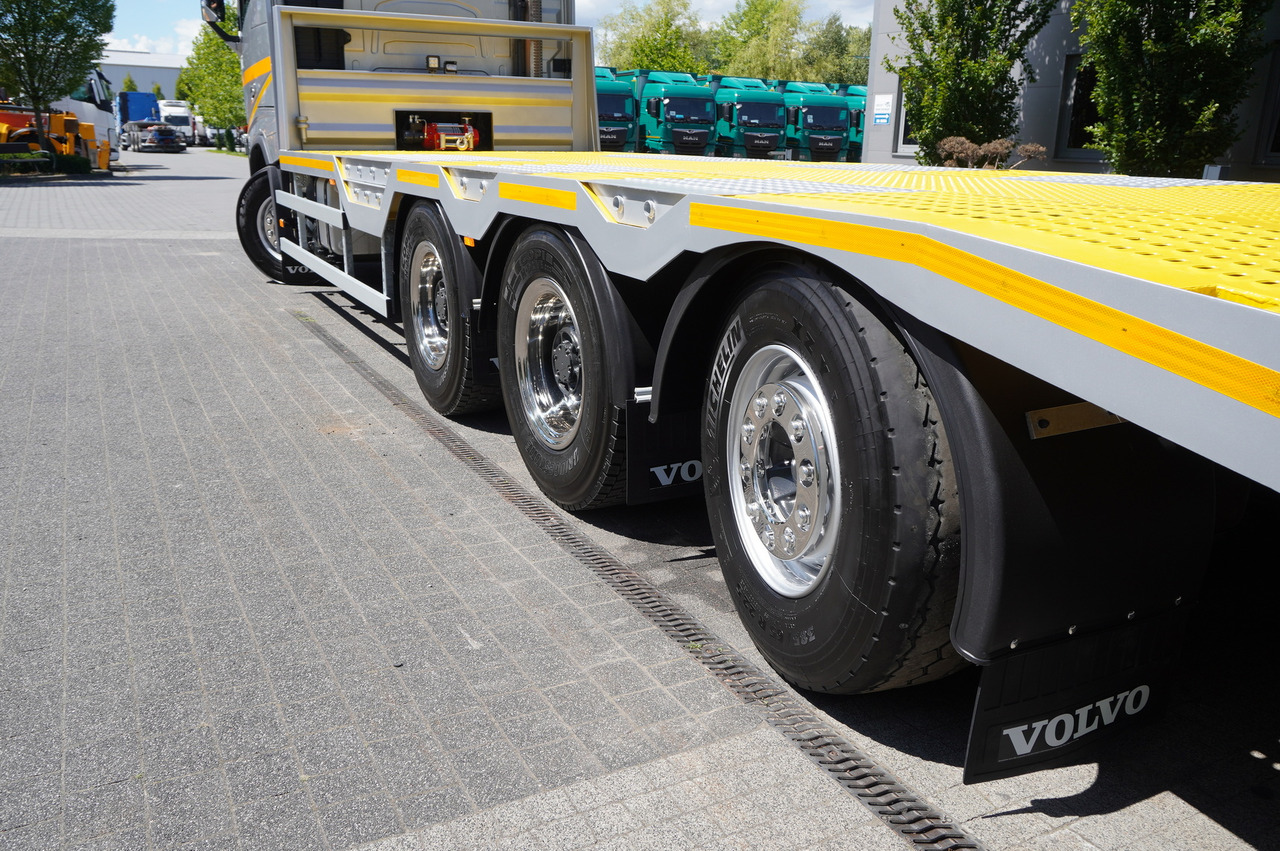 Araba taşıyıcı kamyon VOLVO FH16 750 8x4 / NEW TOW TRUCK 9 m / Load 26 t / Steered axle: fotoğraf 7
