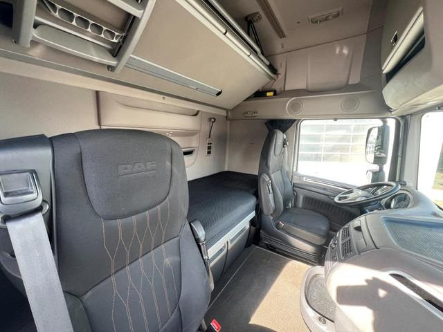 DAF XF 480 FT SSC Low Deck TraXon Intarder 2 x Tank - Çekici: fotoğraf 3 DAF XF 480 FT SSC Low Deck TraXon Intarder 2 x Tank - Çekici: fotoğraf 3