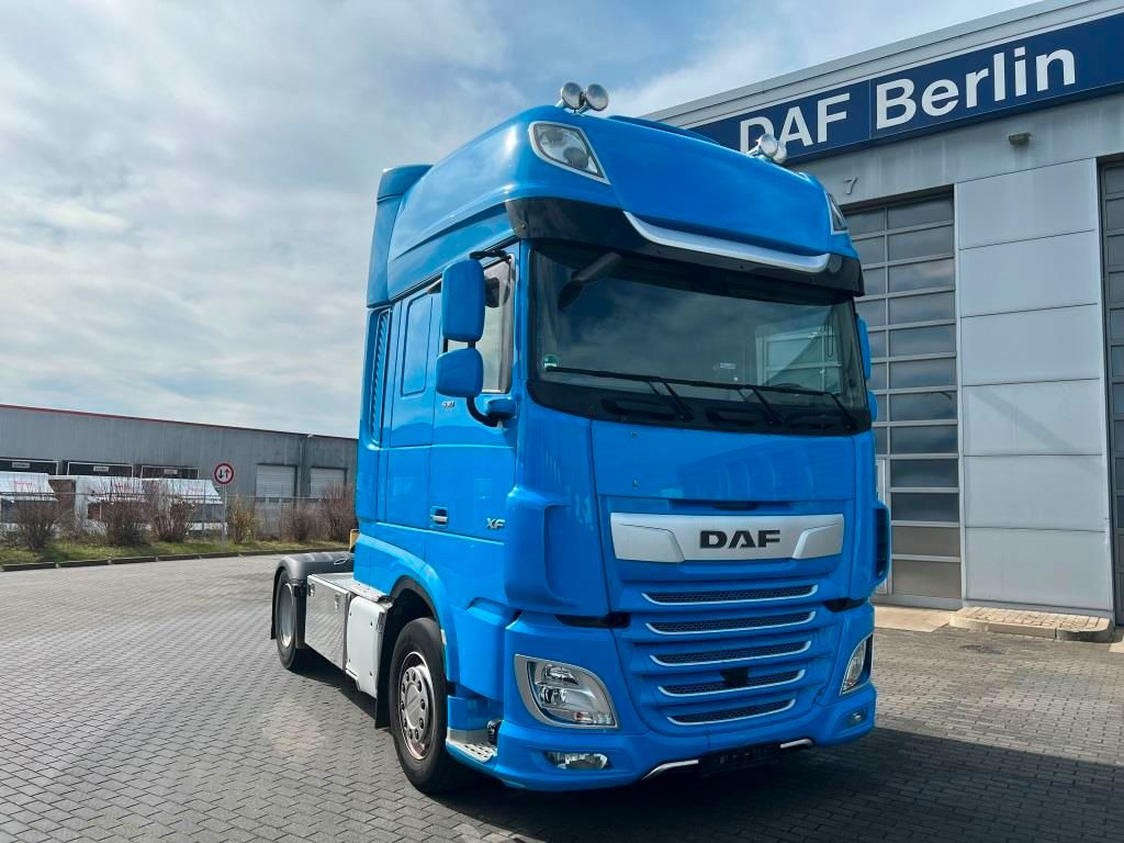 DAF XF 530 FT SSC Retarder Standklima Navigation - Çekici: fotoğraf 1 DAF XF 530 FT SSC Retarder Standklima Navigation - Çekici: fotoğraf 1