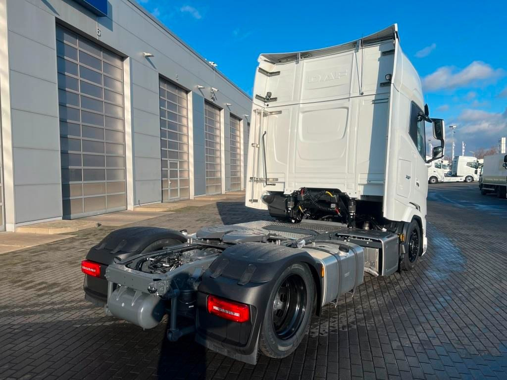 DAF XG+ 480 Low Deck, ZF Intarder, SOFORT VERFÜGBAR - Çekici: fotoğraf 5 DAF XG+ 480 Low Deck, ZF Intarder, SOFORT VERFÜGBAR - Çekici: fotoğraf 5