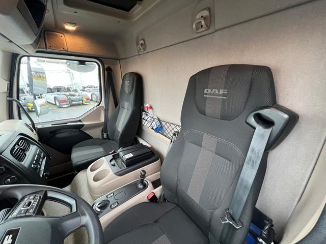 DAF XB 290 FA 16 to. Curtainsider LBW 1.5 Tonnen AHK - Tenteli kamyon: fotoğraf 3 DAF XB 290 FA 16 to. Curtainsider LBW 1.5 Tonnen AHK - Tenteli kamyon: fotoğraf 3