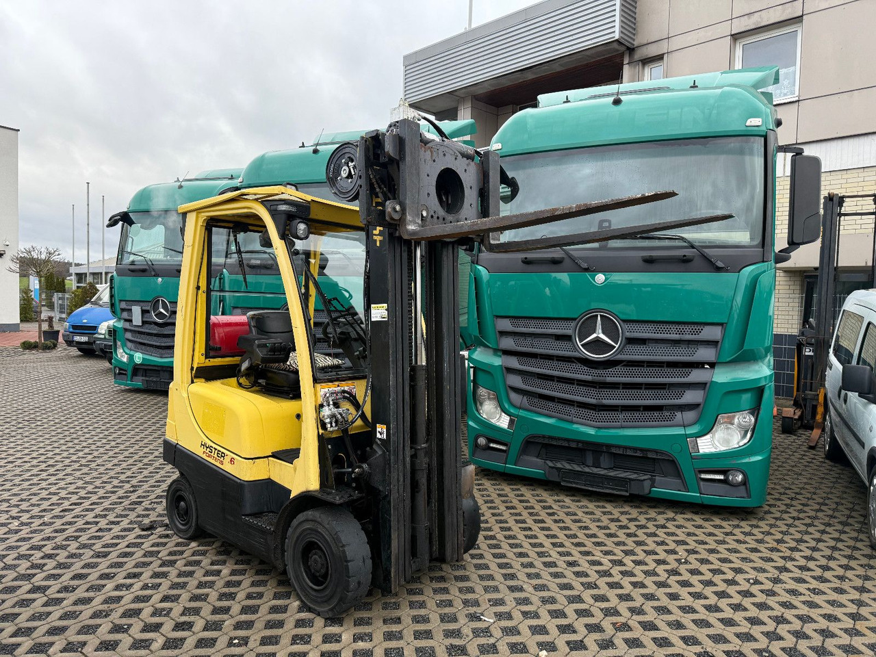 Hyster H1,6 FT drehbare Klammergabel Hyster H1,6 FT drehbare Klammergabel - LPG forklift: fotoğraf 4 Hyster H1,6 FT drehbare Klammergabel Hyster H1,6 FT drehbare Klammergabel - LPG forklift: fotoğraf 4