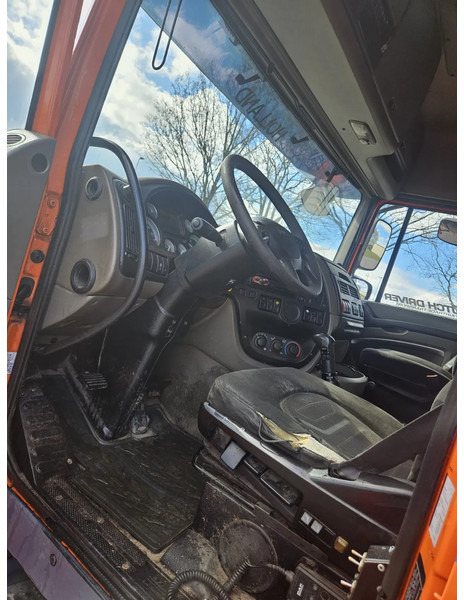 DAF XF 105 410 | 6X2 | Manual | Euro 5 | 10 Tyres - Şasi kamyon: fotoğraf 5 DAF XF 105 410 | 6X2 | Manual | Euro 5 | 10 Tyres - Şasi kamyon: fotoğraf 5