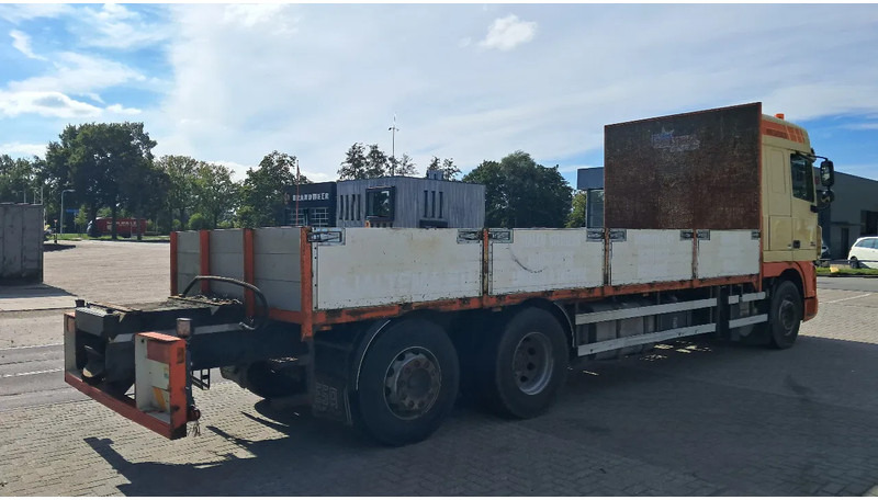 DAF XF 105 410 Spacecab 6x2 Euro 5 - Sal/ Açık kasa kamyon: fotoğraf 5 DAF XF 105 410 Spacecab 6x2 Euro 5 - Sal/ Açık kasa kamyon: fotoğraf 5