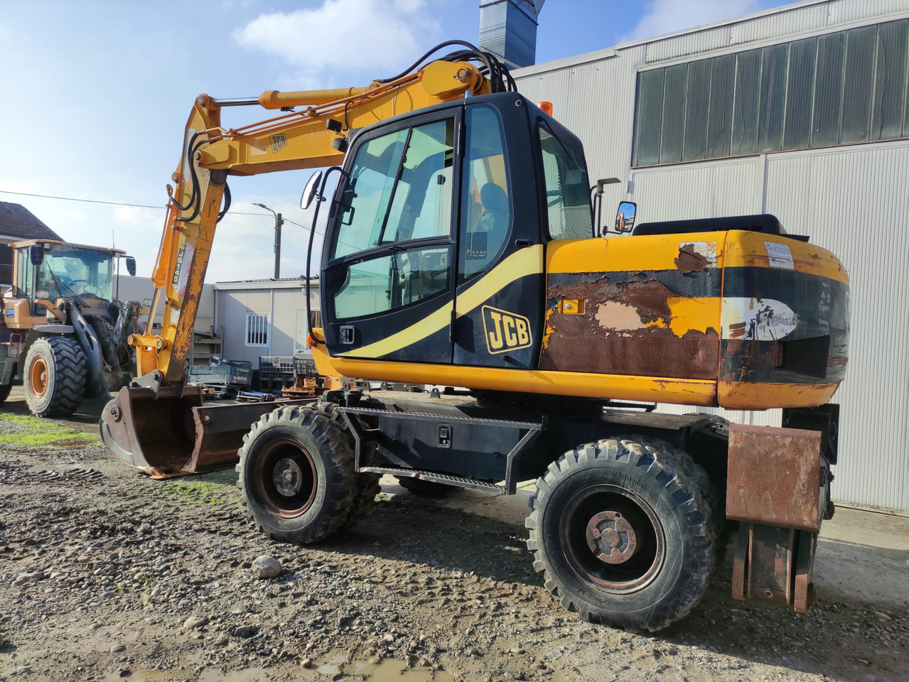 JCB JS145W - Tekerlekli ekskavatör: fotoğraf 2 JCB JS145W - Tekerlekli ekskavatör: fotoğraf 2
