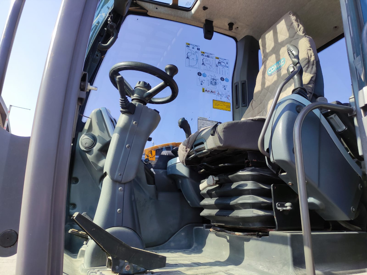 MECALAC 15 MWR - Tekerlekli ekskavatör: fotoğraf 5 MECALAC 15 MWR - Tekerlekli ekskavatör: fotoğraf 5