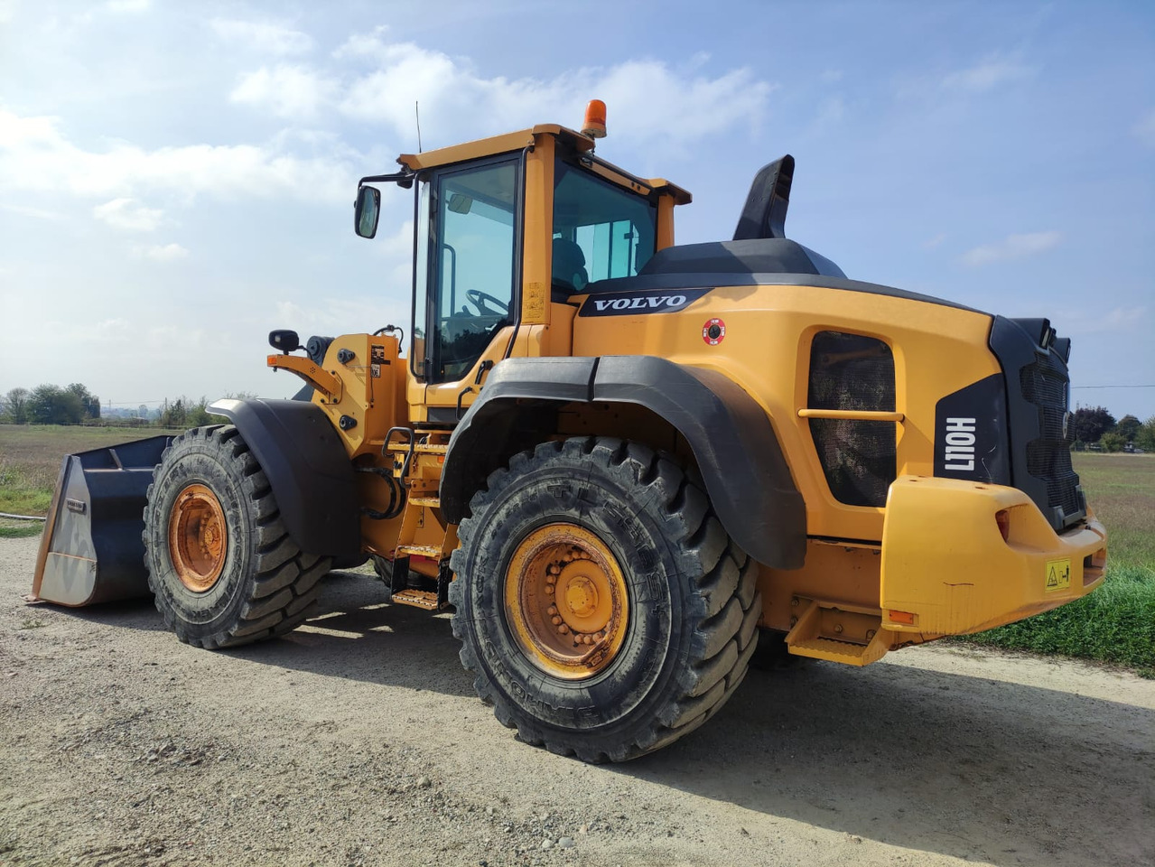 VOLVO L110H - Tekerlekli yükleyici: fotoğraf 2 VOLVO L110H - Tekerlekli yükleyici: fotoğraf 2