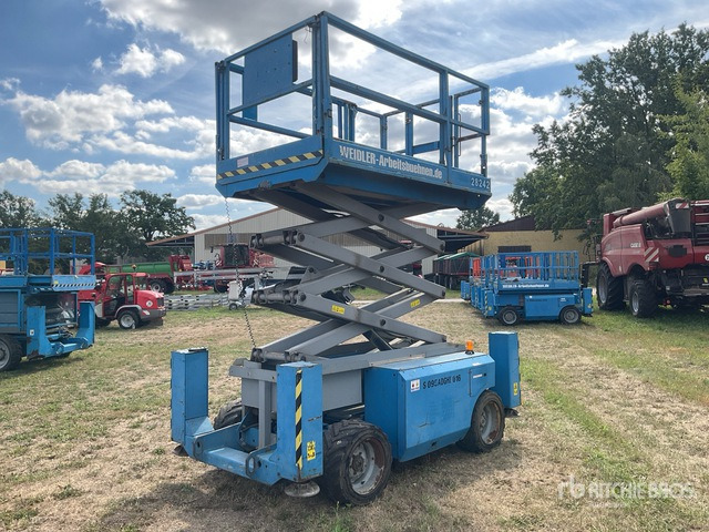2007 Genie GS2668RT 4x4 Diesel Scissor Lift - Makasli platform: fotoğraf 3 2007 Genie GS2668RT 4x4 Diesel Scissor Lift - Makasli platform: fotoğraf 3