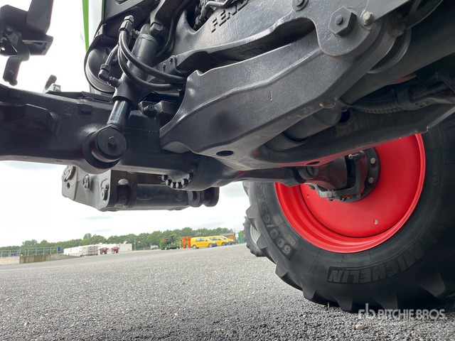 2020 Fendt 824 Vario Profi Plus 4WD Tractor - Traktör: fotoğraf 5 2020 Fendt 824 Vario Profi Plus 4WD Tractor - Traktör: fotoğraf 5
