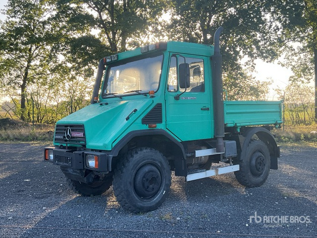 1998 Mercedes-Benz U90 4x4 Utility Truck - Atık toplama taşıt/ Özel amaçlı taşıt, Sal/ Açık kasa kamyon: fotoğraf 1 1998 Mercedes-Benz U90 4x4 Utility Truck - Atık toplama taşıt/ Özel amaçlı taşıt, Sal/ Açık kasa kamyon: fotoğraf 1