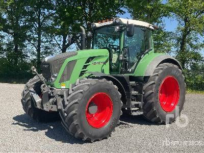 FENDT 828 VARIO SCR P Plus - Traktör: fotoğraf 1 FENDT 828 VARIO SCR P Plus - Traktör: fotoğraf 1