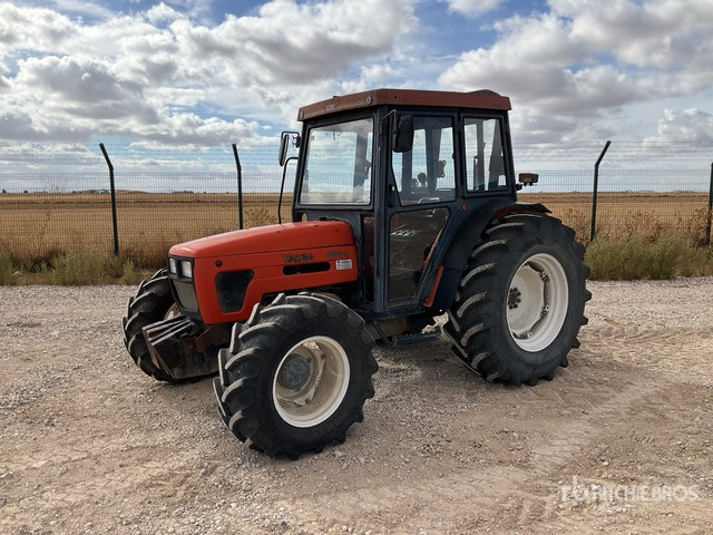 2001 Valtra 3500-4C 4WD Tractor - Traktör: fotoğraf 2 2001 Valtra 3500-4C 4WD Tractor - Traktör: fotoğraf 2