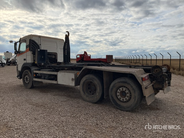 2004 Volvo FM12-280 6x2 Hooklift Truck - Kancalı yükleyici kamyon: fotoğraf 4 2004 Volvo FM12-280 6x2 Hooklift Truck - Kancalı yükleyici kamyon: fotoğraf 4