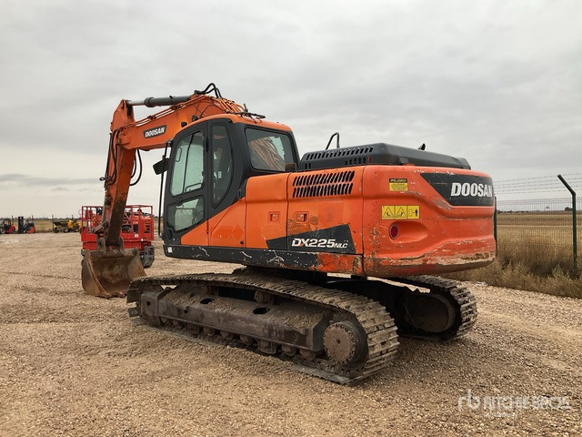 2009 Doosan DX225NLC Tracked Excavator - Paletli ekskavatör: fotoğraf 3 2009 Doosan DX225NLC Tracked Excavator - Paletli ekskavatör: fotoğraf 3