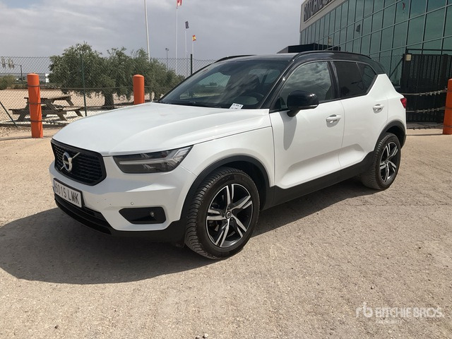 2020 Volvo XC40 SUV - SUV: fotoğraf 3 2020 Volvo XC40 SUV - SUV: fotoğraf 3