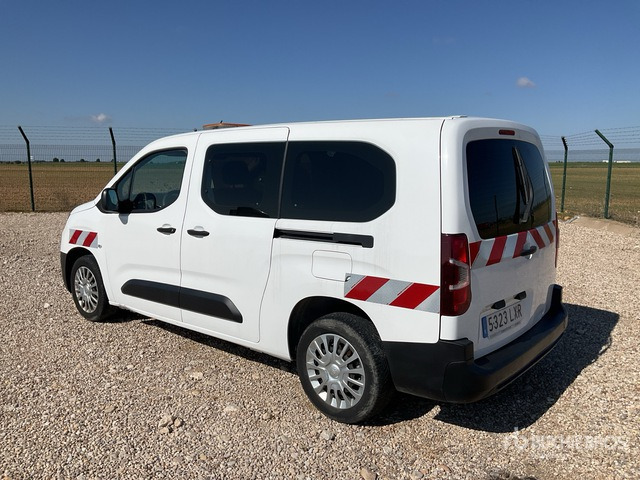 2022 Toyota Proace City Verso 5 Passenger Van - Minibüs, Minivan: fotoğraf 3 2022 Toyota Proace City Verso 5 Passenger Van - Minibüs, Minivan: fotoğraf 3