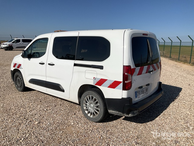 2022 Toyota Proace City Verso 5 Passenger Van - Minibüs, Minivan: fotoğraf 2 2022 Toyota Proace City Verso 5 Passenger Van - Minibüs, Minivan: fotoğraf 2