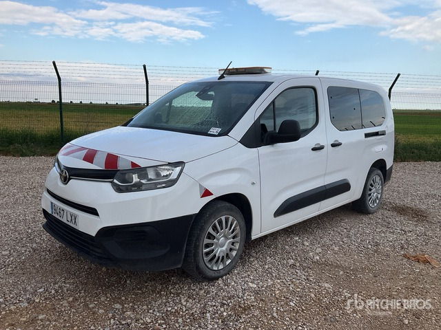 2022 Toyota Proace City Verso 5 Passenger Van - Minibüs, Minivan: fotoğraf 2 2022 Toyota Proace City Verso 5 Passenger Van - Minibüs, Minivan: fotoğraf 2