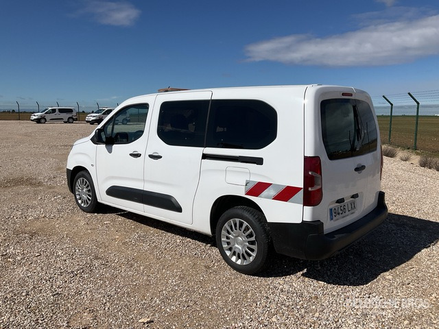 2022 Toyota Proace City Verso 5 Passenger Van - Minibüs, Minivan: fotoğraf 2 2022 Toyota Proace City Verso 5 Passenger Van - Minibüs, Minivan: fotoğraf 2