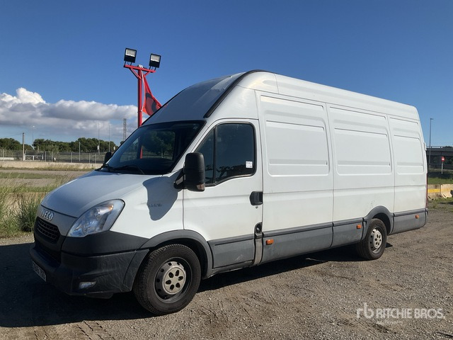 2014 Iveco Daily 35S15 Van Truck - Kamyonet: fotoğraf 1 2014 Iveco Daily 35S15 Van Truck - Kamyonet: fotoğraf 1