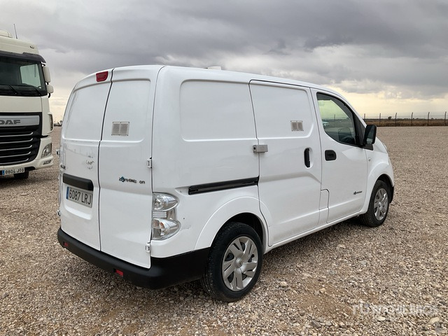 2020 Nissan E-NV200 Electric Cargo Van - Kamyonet: fotoğraf 3 2020 Nissan E-NV200 Electric Cargo Van - Kamyonet: fotoğraf 3