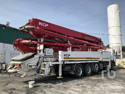 SCANIA PC124 C420 2005 KCP KCP48ZX200 48 m on 10x ... - Mobil beton pompası: fotoğraf 3 SCANIA PC124 C420 2005 KCP KCP48ZX200 48 m on 10x ... - Mobil beton pompası: fotoğraf 3