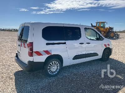 TOYOTA PROACE CITY VER 5 - Binek araba: fotoğraf 3 TOYOTA PROACE CITY VER 5 - Binek araba: fotoğraf 3