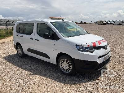 TOYOTA PROACE CITY VER - Binek araba: fotoğraf 4 TOYOTA PROACE CITY VER - Binek araba: fotoğraf 4