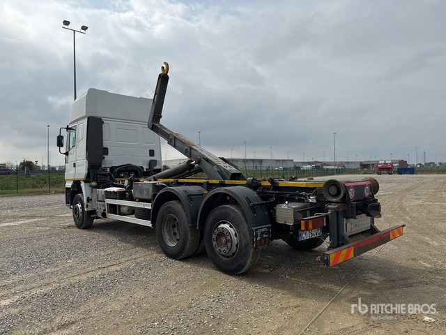 2001 Iveco Eurostar 260E40 6x2 Sleeper Roll-Off Truck - Kancalı yükleyici kamyon: fotoğraf 3 2001 Iveco Eurostar 260E40 6x2 Sleeper Roll-Off Truck - Kancalı yükleyici kamyon: fotoğraf 3