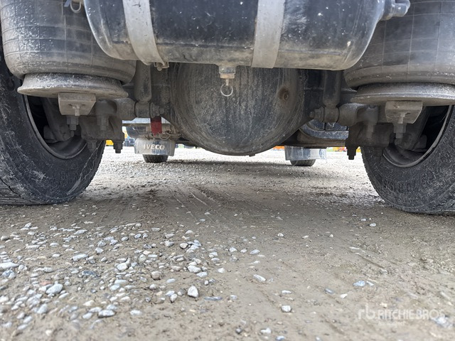 2009 Iveco Eurocargo 120E28 4x2 Roll-Off Truck - Kancalı yükleyici kamyon: fotoğraf 5 2009 Iveco Eurocargo 120E28 4x2 Roll-Off Truck - Kancalı yükleyici kamyon: fotoğraf 5