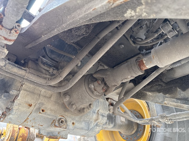 2010 Komatsu WA380 6 Pala gommata - Tekerlekli yükleyici: fotoğraf 5 2010 Komatsu WA380 6 Pala gommata - Tekerlekli yükleyici: fotoğraf 5