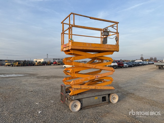 2013 Skyjack SJIII4626 Electric Scissor Lift - Makasli platform: fotoğraf 2 2013 Skyjack SJIII4626 Electric Scissor Lift - Makasli platform: fotoğraf 2