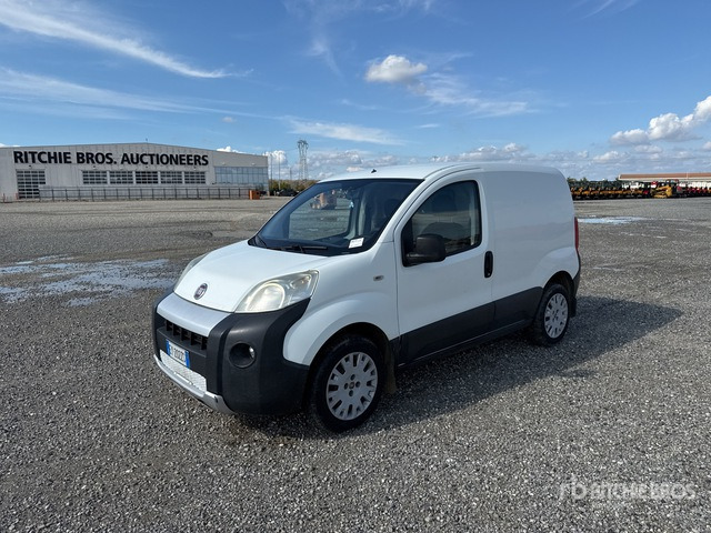 2015 Fiat Fiorino Autocarro furgonato - Küçük panelvan: fotoğraf 1 2015 Fiat Fiorino Autocarro furgonato - Küçük panelvan: fotoğraf 1