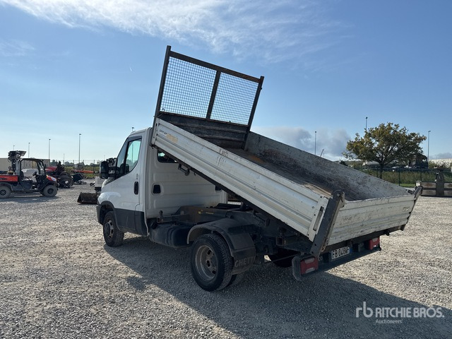 2015 Iveco Daily 35-110 Autocarro ribaltabile: carichi leggeri - Damperli kamyonet: fotoğraf 4 2015 Iveco Daily 35-110 Autocarro ribaltabile: carichi leggeri - Damperli kamyonet: fotoğraf 4