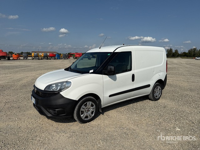 2016 Fiat Doblo Autocarro furgonato - Küçük panelvan: fotoğraf 3 2016 Fiat Doblo Autocarro furgonato - Küçük panelvan: fotoğraf 3