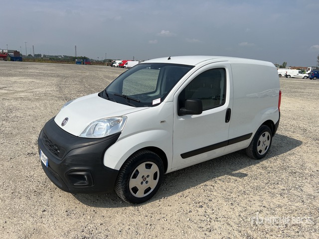 2016 Fiat Fiorino 1.3 MJT SX 16v Van Truck - Küçük panelvan: fotoğraf 2 2016 Fiat Fiorino 1.3 MJT SX 16v Van Truck - Küçük panelvan: fotoğraf 2