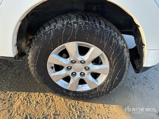 2016 Mitsubishi Pajero 3.2 SWB 4WD SUV - SUV: fotoğraf 4 2016 Mitsubishi Pajero 3.2 SWB 4WD SUV - SUV: fotoğraf 4