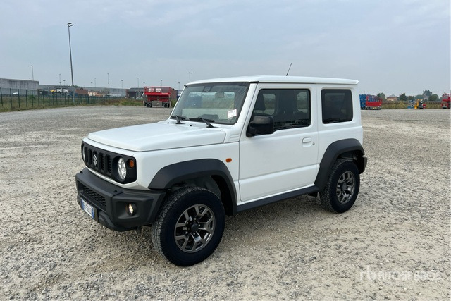 2019 Suzuki Jimny 1.5 Top 4wd allgrip 75KW/102CV SUV - SUV: fotoğraf 3 2019 Suzuki Jimny 1.5 Top 4wd allgrip 75KW/102CV SUV - SUV: fotoğraf 3