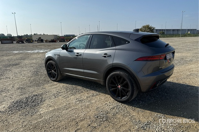 2020 Jaguar E Pace 2.0D I4 CHEQUERED FLAG AUTO 4WD SUV - SUV: fotoğraf 2 2020 Jaguar E Pace 2.0D I4 CHEQUERED FLAG AUTO 4WD SUV - SUV: fotoğraf 2