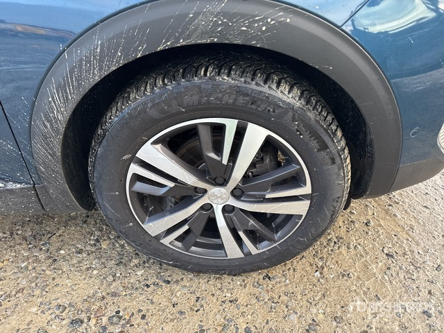 2021 Peugeot 5008 BLUEHDI 130CV ALLURE EAT8 S/S AUT. SUV - SUV: fotoğraf 4 2021 Peugeot 5008 BLUEHDI 130CV ALLURE EAT8 S/S AUT. SUV - SUV: fotoğraf 4