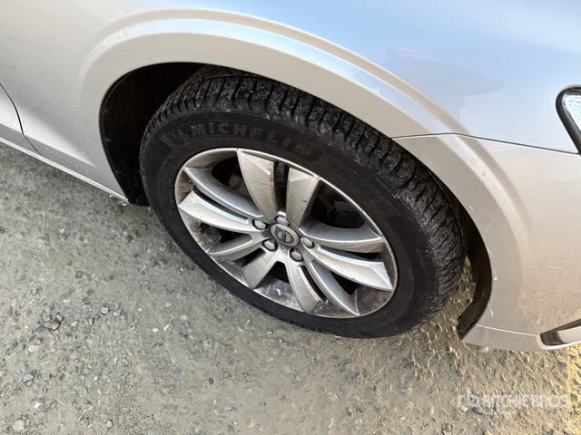 2021 Volvo V60 SW B4 D AUTOM. MOMENTUM BUSINESS Station Wagon - Station wagon: fotoğraf 5 2021 Volvo V60 SW B4 D AUTOM. MOMENTUM BUSINESS Station Wagon - Station wagon: fotoğraf 5