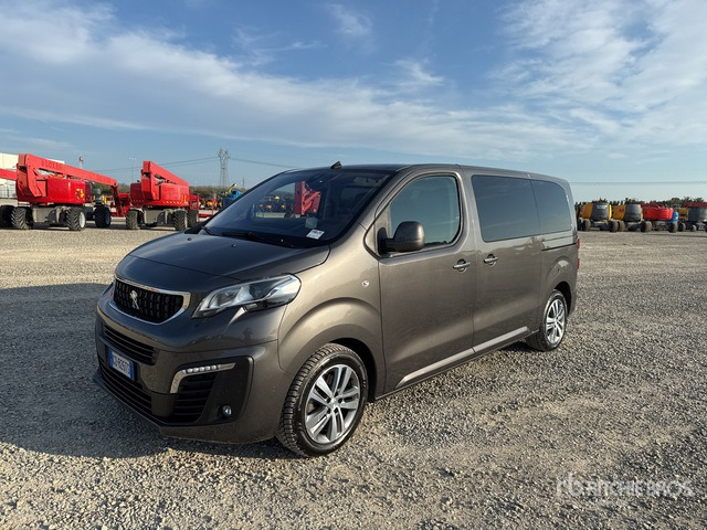 2024 Peugeot Traveller 8-Seat 2.0 BLUEHDI S&S Allure S ... Bus - Minibüs, Minivan: fotoğraf 1 2024 Peugeot Traveller 8-Seat 2.0 BLUEHDI S&S Allure S ... Bus - Minibüs, Minivan: fotoğraf 1