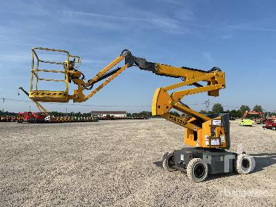 HAULOTTE HA12IP Electric - Eklemli platform: fotoğraf 1 HAULOTTE HA12IP Electric - Eklemli platform: fotoğraf 1