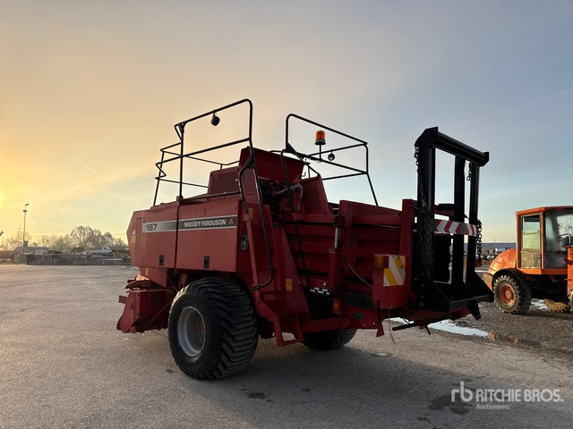Massey Ferguson 187 Round Baler - Silindirik balya makinesi: fotoğraf 2 Massey Ferguson 187 Round Baler - Silindirik balya makinesi: fotoğraf 2