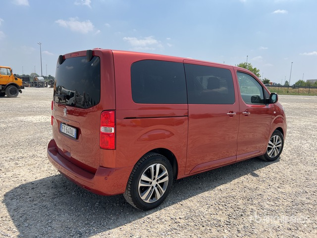 2018 Peugeot Traveller 8-Seat 2.0 BLUEHDI 150CV S&S AL ... Bus - Otobüs: fotoğraf 4 2018 Peugeot Traveller 8-Seat 2.0 BLUEHDI 150CV S&S AL ... Bus - Otobüs: fotoğraf 4