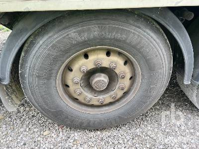 Kapalı karoser dorse SCHMITZ SW24 Tri/A: fotoğraf 16