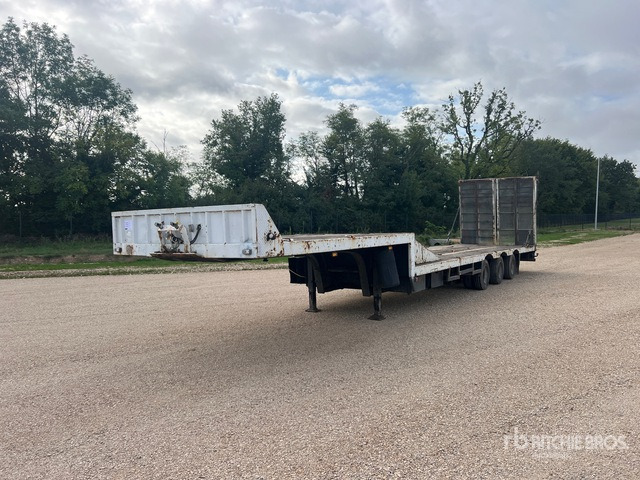 1977 Titan T32S3 Tri/A Semi-Remorque Porte-Engin ... Lowboy Trailer - Alçak çerçeveli platform dorse: fotoğraf 1 1977 Titan T32S3 Tri/A Semi-Remorque Porte-Engin ... Lowboy Trailer - Alçak çerçeveli platform dorse: fotoğraf 1