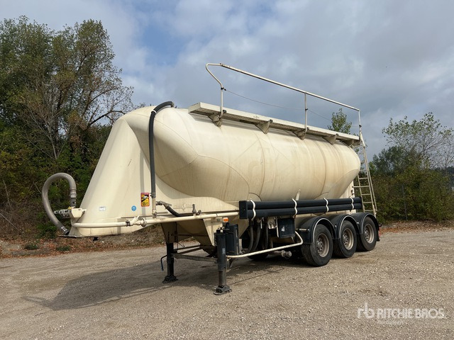 2001 Spitzer Eurovrac S27DRF030 Remorque Citerne Pulverisateur Sprayer Transport Trailer - Silobas: fotoğraf 1 2001 Spitzer Eurovrac S27DRF030 Remorque Citerne Pulverisateur Sprayer Transport Trailer - Silobas: fotoğraf 1