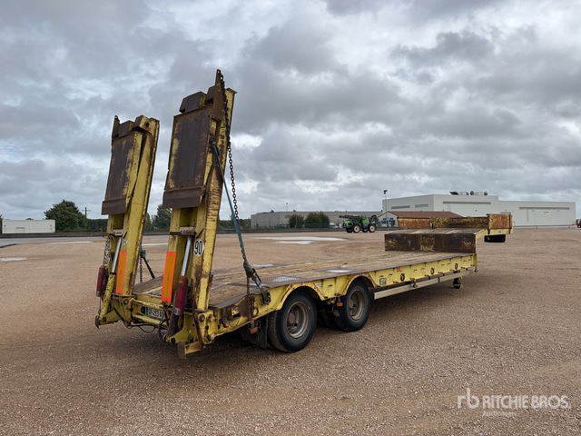 2002 Kaiser S3802F T/A Semi-Remorque Porte-Engins ... Lowboy Trailer - Alçak çerçeveli platform dorse: fotoğraf 4 2002 Kaiser S3802F T/A Semi-Remorque Porte-Engins ... Lowboy Trailer - Alçak çerçeveli platform dorse: fotoğraf 4