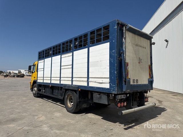 2003 Volvo FM12 420 4x2 Camion Betaillere Livestock Truck - Hayvan nakil aracı kamyon: fotoğraf 4 2003 Volvo FM12 420 4x2 Camion Betaillere Livestock Truck - Hayvan nakil aracı kamyon: fotoğraf 4